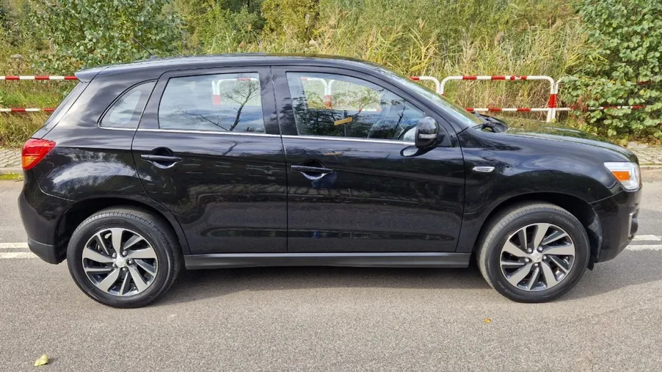 MITSUBISHI ASX -
