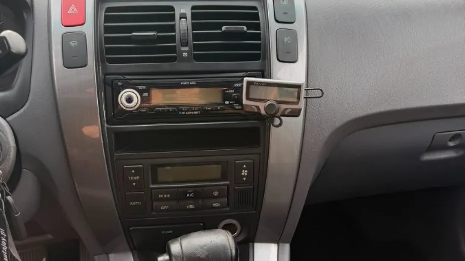 HYUNDAI Tucson -