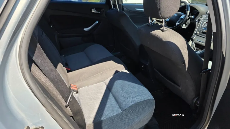 FORD Mondeo -