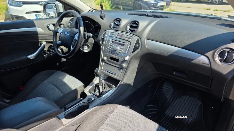 FORD Mondeo -