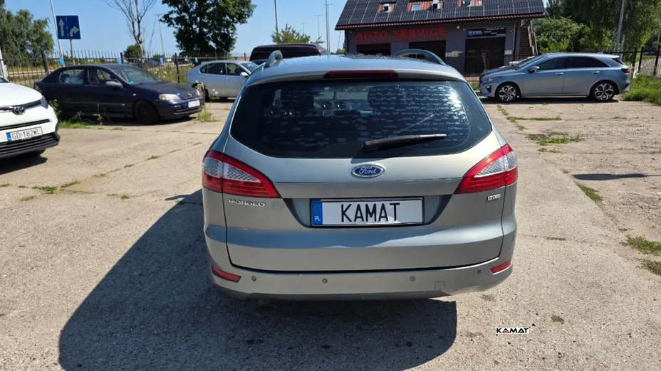 FORD Mondeo -