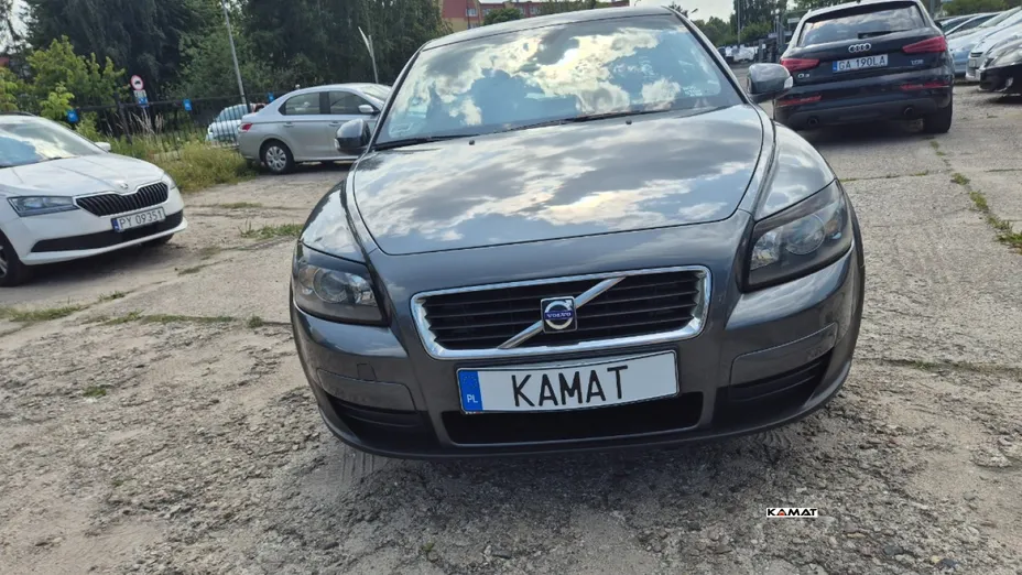 VOLVO C30 -
