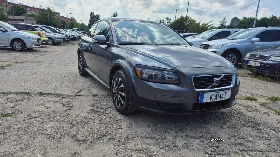 VOLVO C30 -