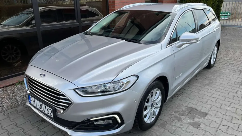 FORD Mondeo -