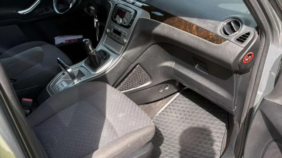 FORD Galaxy -