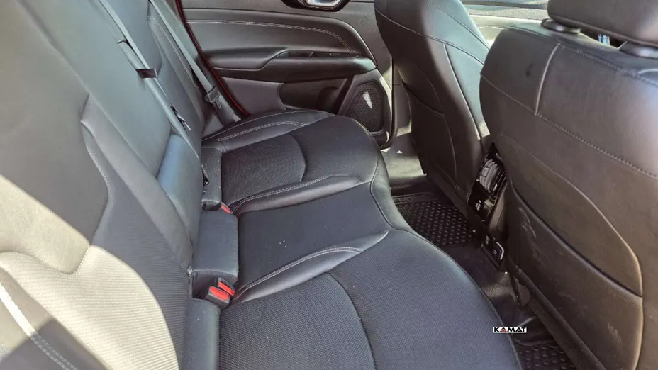 JEEP Compass -