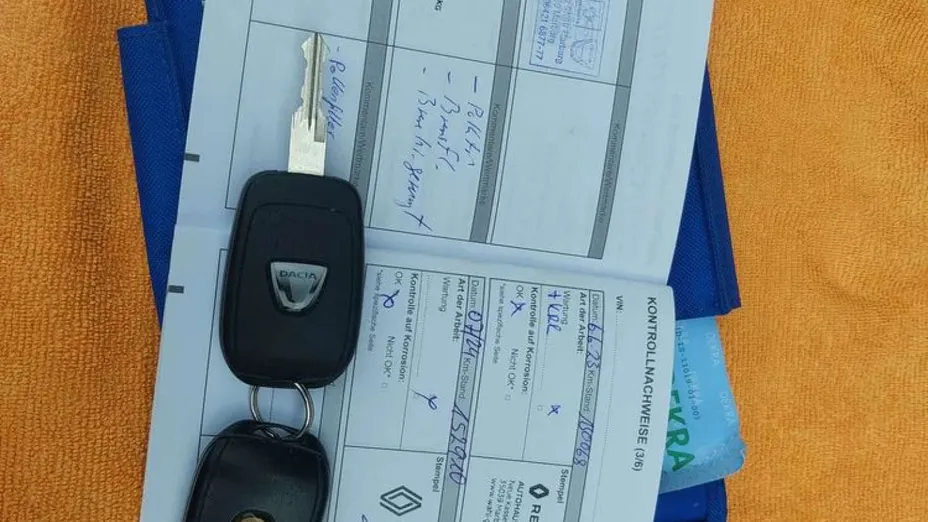 DACIA Duster -