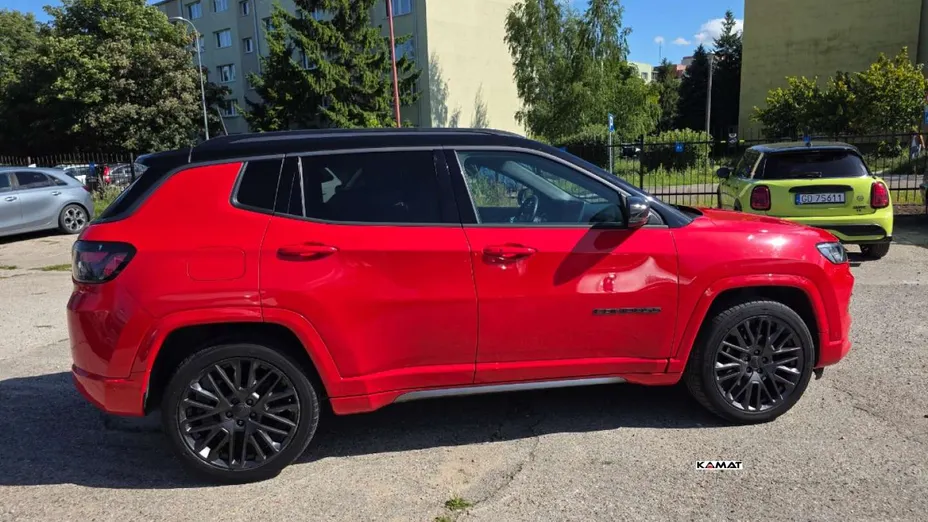 JEEP Compass -