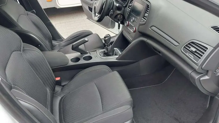 RENAULT Megane -