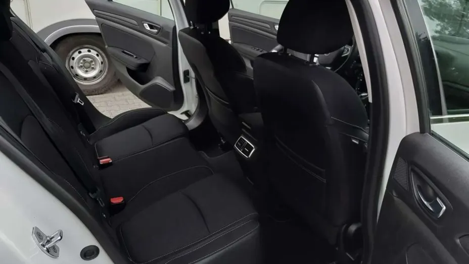 RENAULT Megane -