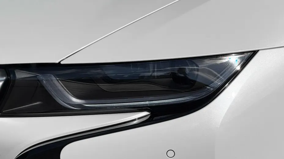 BMW i8 -