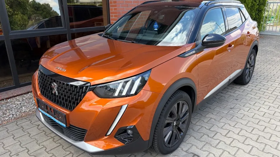 PEUGEOT 2008 -