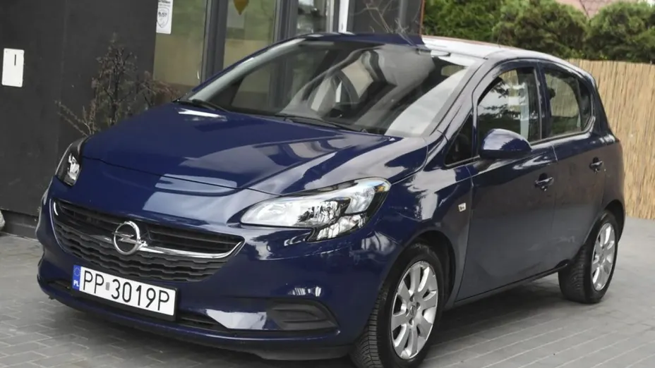 OPEL Corsa -