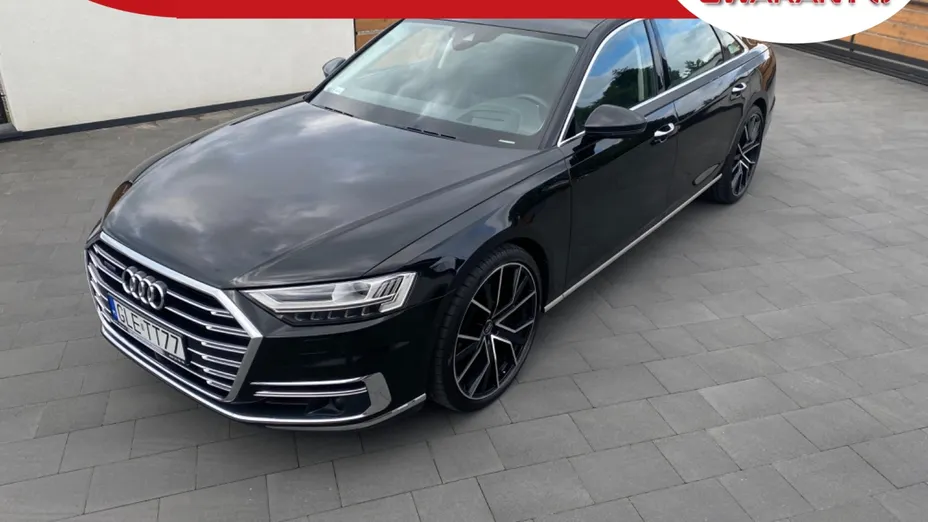 AUDI A8 -