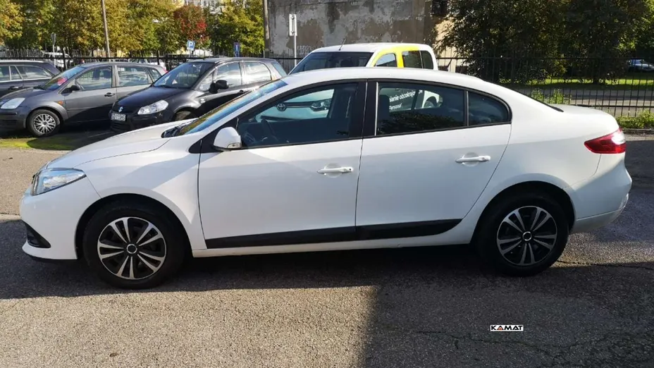 RENAULT Fluence -