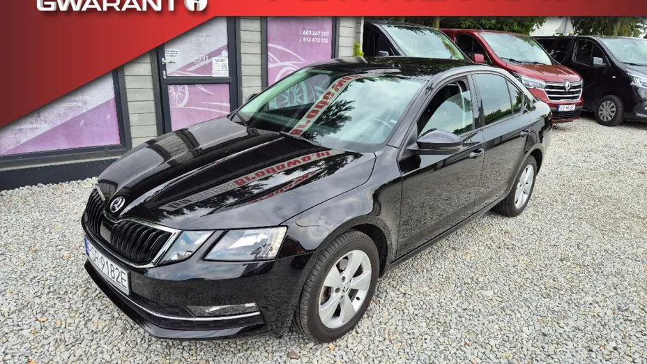 SKODA Octavia -
