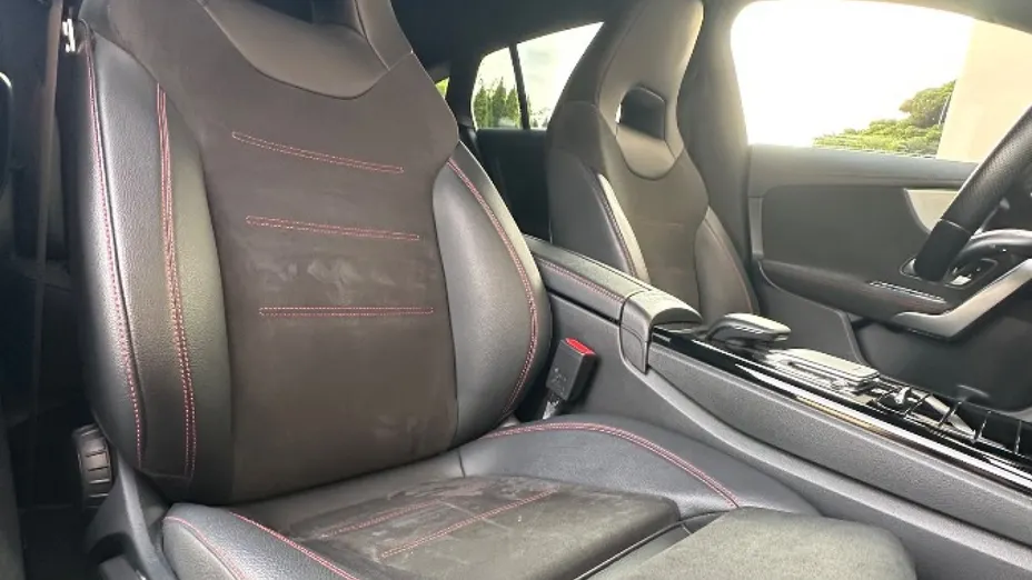 MERCEDES-BENZ CLA -