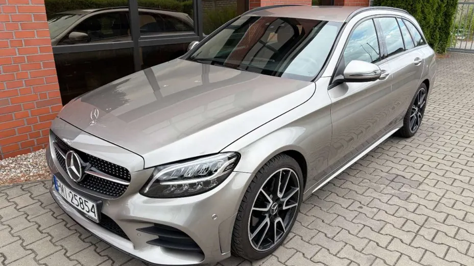MERCEDES-BENZ C Klasa -