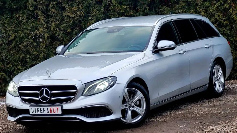 MERCEDES-BENZ E Klasa -
