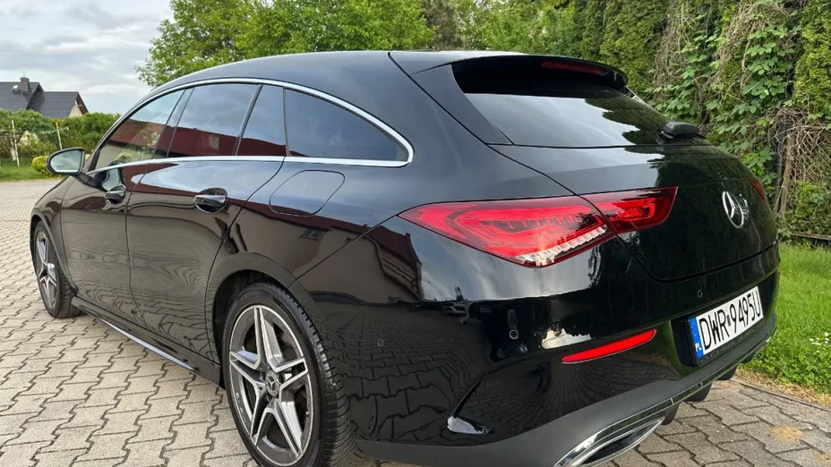 MERCEDES-BENZ CLA -