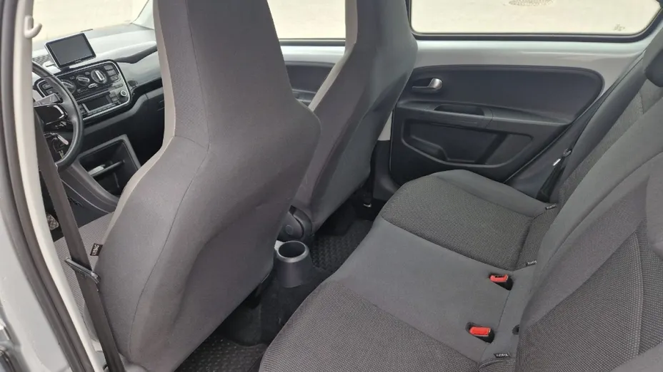 VOLKSWAGEN up! -