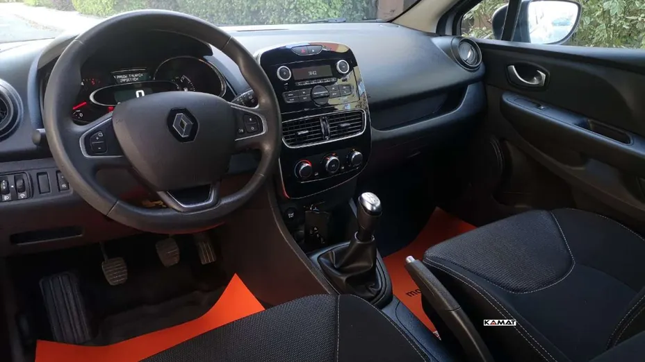 RENAULT Clio -