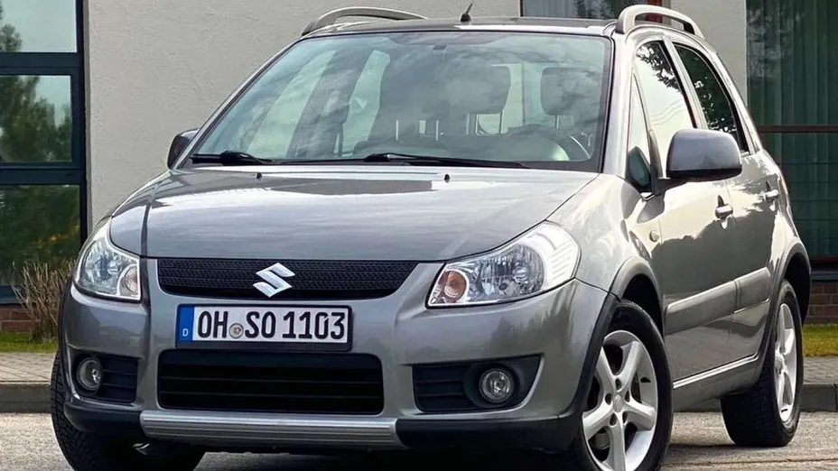 SUZUKI SX4 -