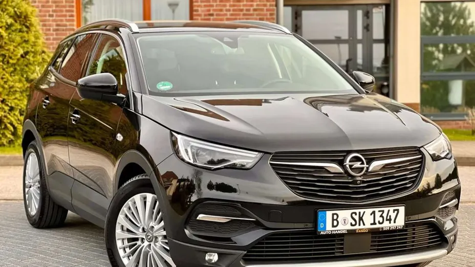 OPEL Grandland X -