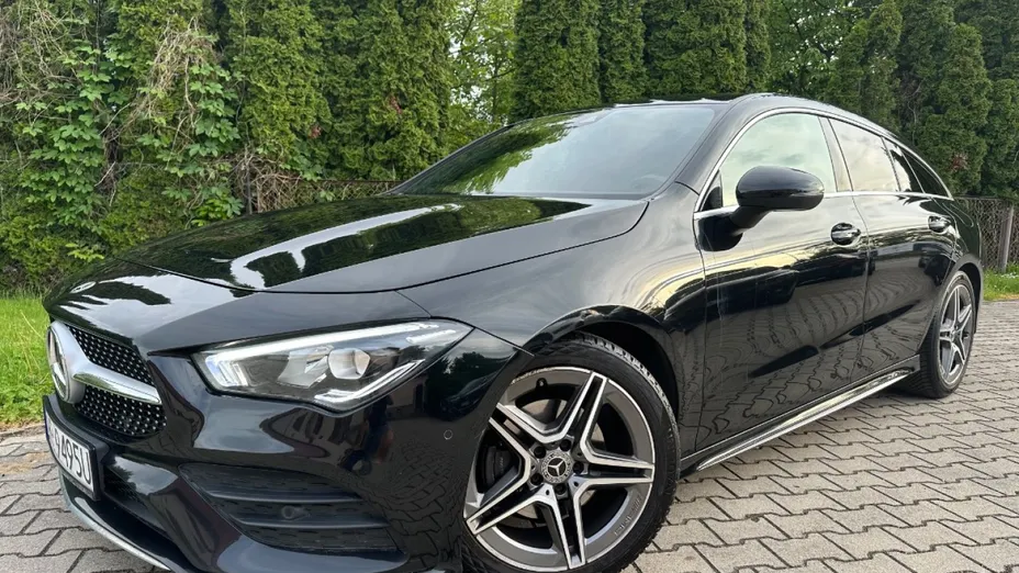 MERCEDES-BENZ CLA -