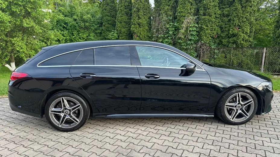 MERCEDES-BENZ CLA -