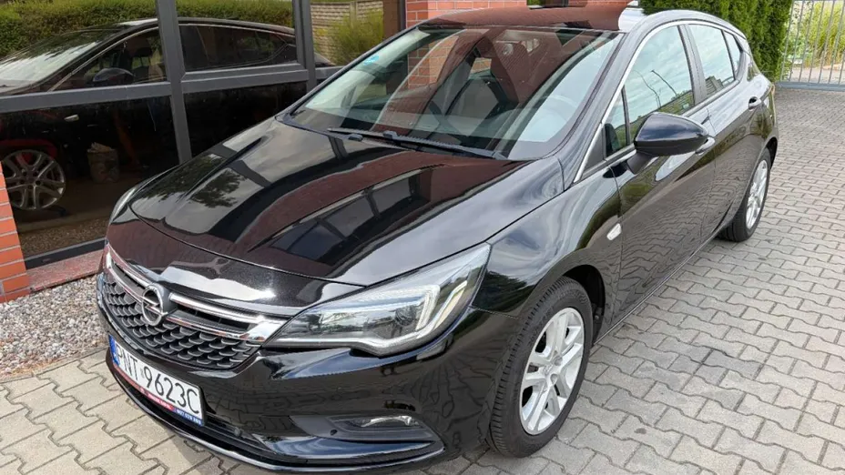 OPEL Astra -