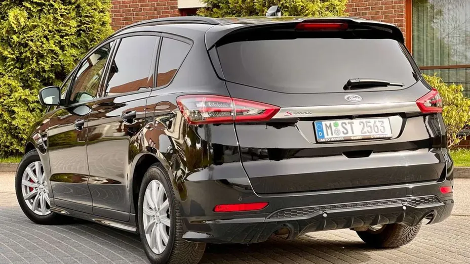 FORD S-MAX -