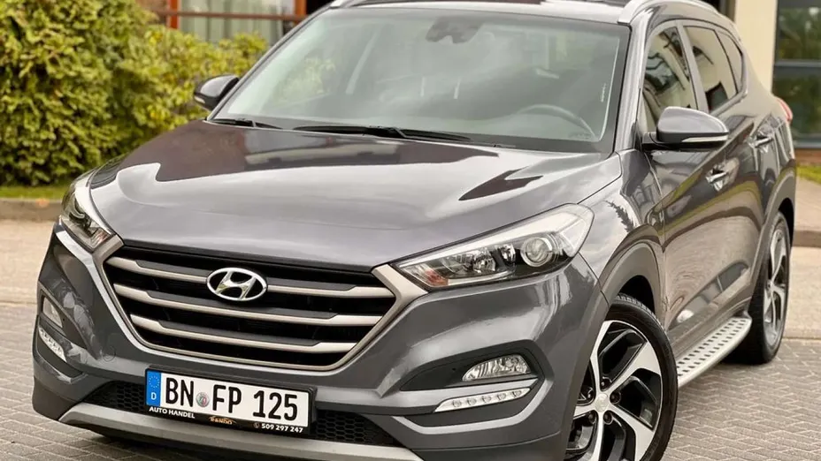 HYUNDAI Tucson -