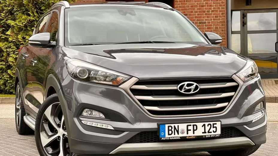 HYUNDAI Tucson -