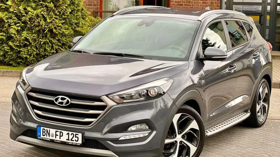 HYUNDAI Tucson -