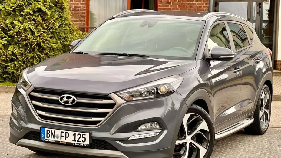 HYUNDAI Tucson -