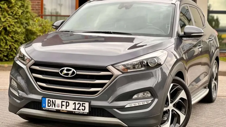 HYUNDAI Tucson -