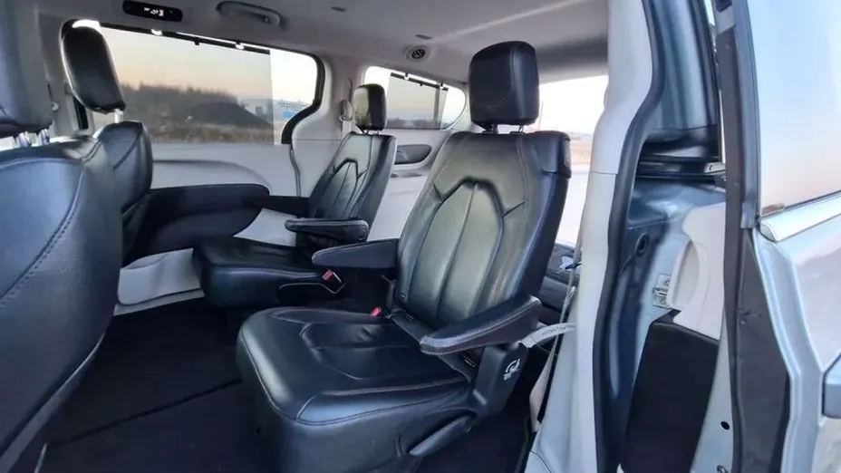 CHRYSLER Pacifica -