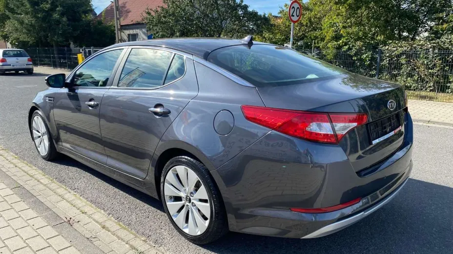 KIA Optima -