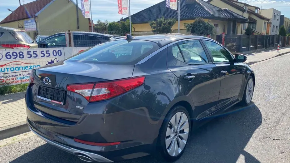 KIA Optima -