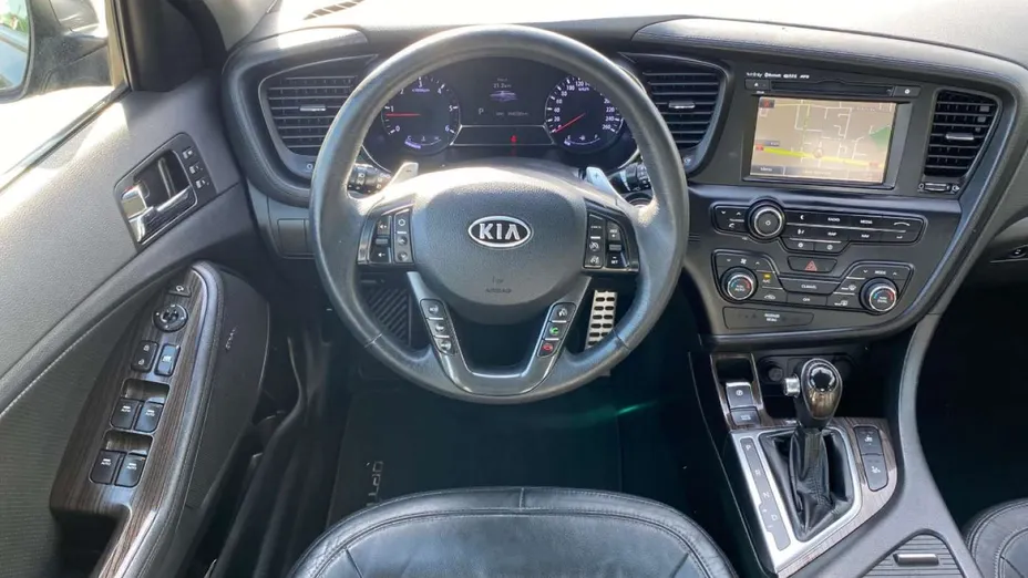 KIA Optima -