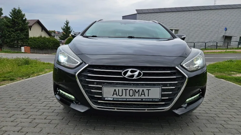 HYUNDAI i40 -