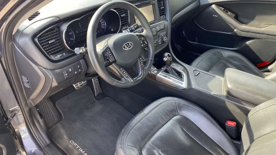 KIA Optima -