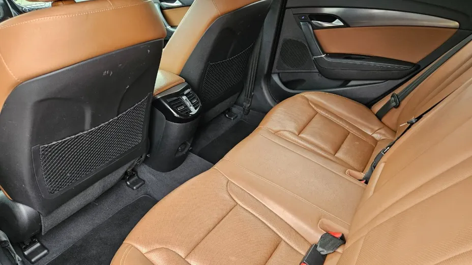 HYUNDAI i40 -