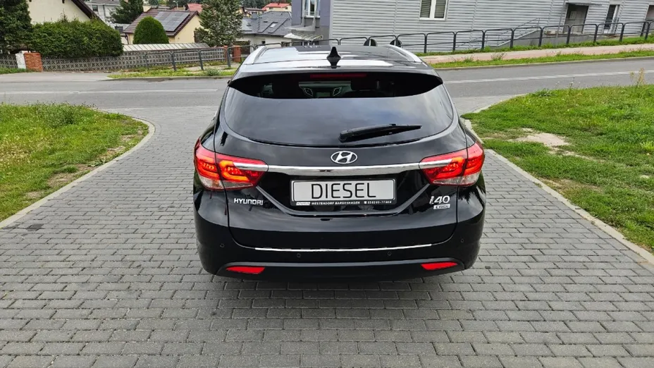 HYUNDAI i40 -