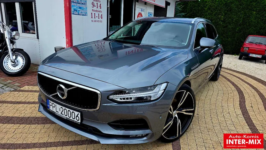 VOLVO V90 -