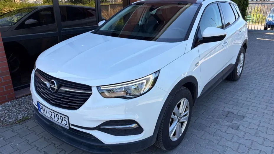 OPEL Grandland X -