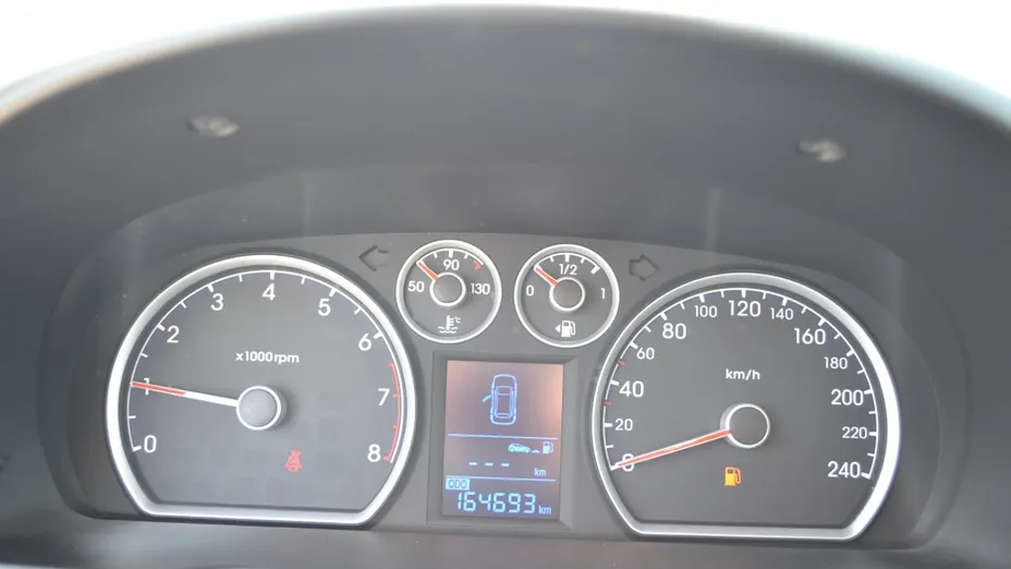 HYUNDAI i30 -