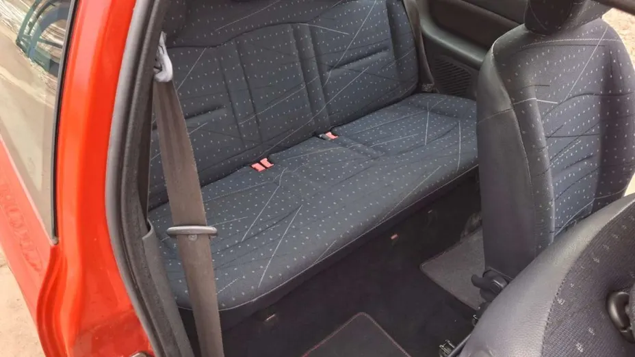 RENAULT Clio -