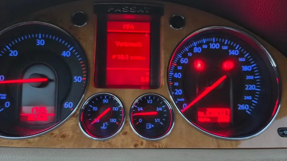 VOLKSWAGEN Passat -